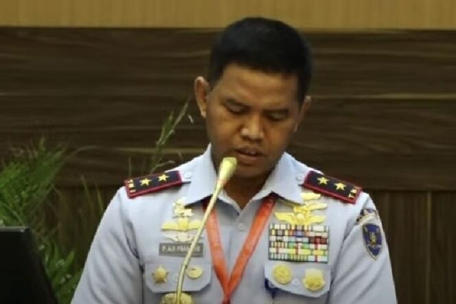 
 Gubernur Akademi Angkatan Udara Marsekal Muda TNI Purwoko Aji Prabowo membacakan sambutan Kepala Staf TNI Angkatan Udara (Kasau) Marsekal TNI M. Tonny Harjono sebagai keynote speaker dalam acara Seminar Nasional Sains Teknologi dan Inovasi Indonesia Ke-6 Akademi Angkatan Udara Tahun 2024 yang digelar di Gedung Sabang Merauke Akademi Angkatan Udara, Yogyakarta, Kamis (26/9/2024).(Tangkapan layar dari Youtube/Dispenau)