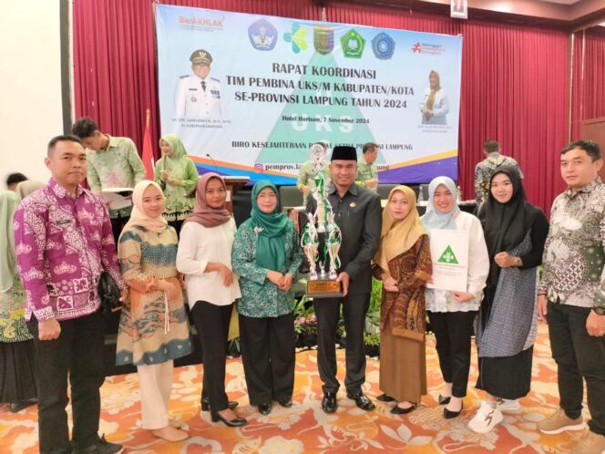 
 MAN 1 Pesisir Barat Raih Juara Terbaik Lomba Sehat /UKS Tingkat Provinsi Lampung