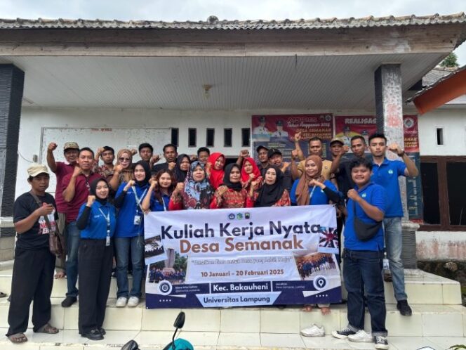 
					Mahasiswa KKN Unila di Desa Semanak Ajak Masyarakat Manfaatkan Pekarangan Rumah dan Feses Domba Sebagai Pupuk