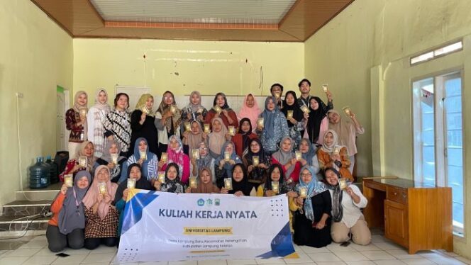 
					Cornfinity Minuman Jagung Alternatif Sehat Pengganti Kopi Produk Hasil Mahasiswa KKN Unila di Kampung Baru