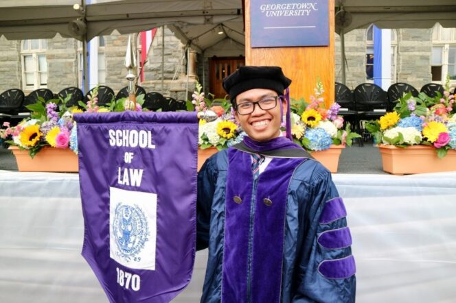 
					Jejak Ahmad Novindri Aji Sukma FH Unila dari Lampung Menuju Pentas Dunia