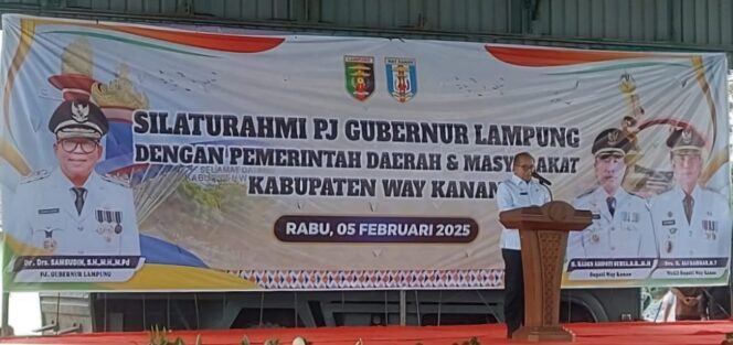 
					Bupati Waykanan Raden Adipati dan Bupati Terpilih Ali Rahman Sambut Kedatangan Pj. Gubernur Lampung di Way Tuba