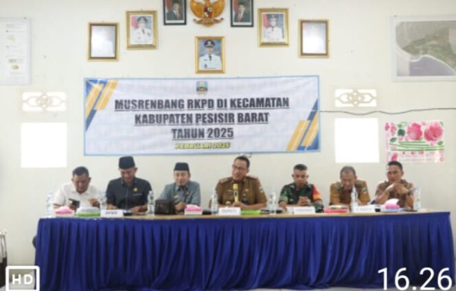 
					Jon Edwar Buka Musrebang RKPD Kecamatan Pesisir Selatan dan Ngambur