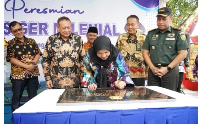 
					Walikota Bandar Lampung Resmikan JPO Siger Milenial