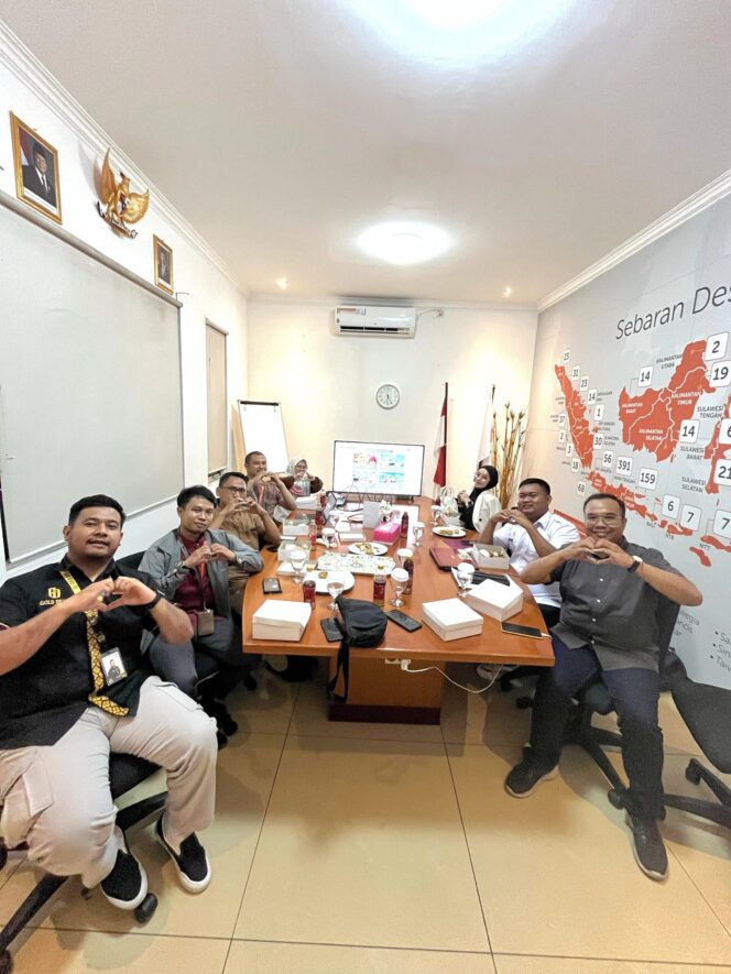 
					Komite OSIS Nasional Gandeng Rumah Zakat Sebagai Mitra Dalam Penghimpunan Pengelolaan Dana Zakat, Infaq dan Sodaqoh