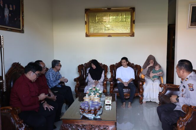 
					Polda Lampung Dukung Langkah Komnas HAM Telusuri Kasus Gugurnya 3 Polisi di Way Kanan