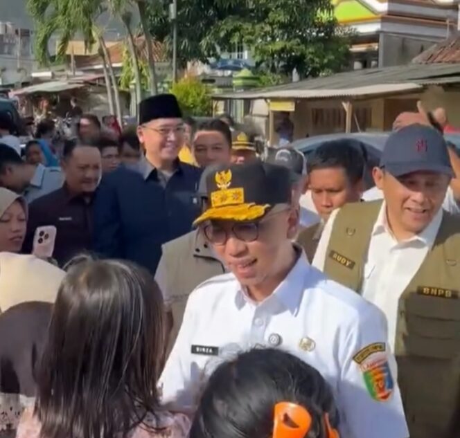
					Naldi Rinara  Dampingi Gubernur Lampung Tinjau dan Berikan Bantuan Korban Banjir di Panjang