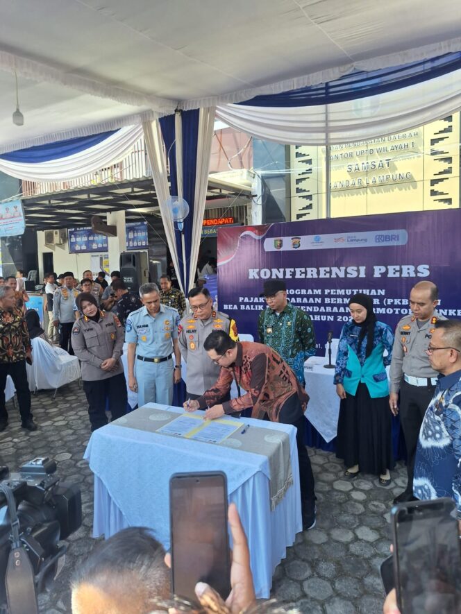 
					Gencarkan Kepatuhan Pajak, Pemprov Lampung dan BRI Regional Office Bandar Lampung Resmi Luncurkan Program Pemutihan Kendaraan 2025