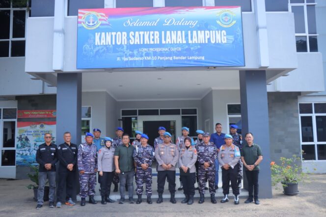 
					Pererat Sinergitas, Propam Polda Lampung dan Denpom AL Gelar Silaturahmi di Mako Denpom AL