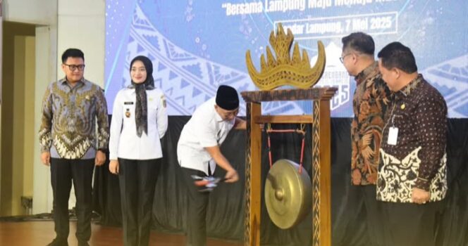 
					Ahmad Giri Akbar Hadiri Musrenbang Provinsi Lampung Tahun 2025