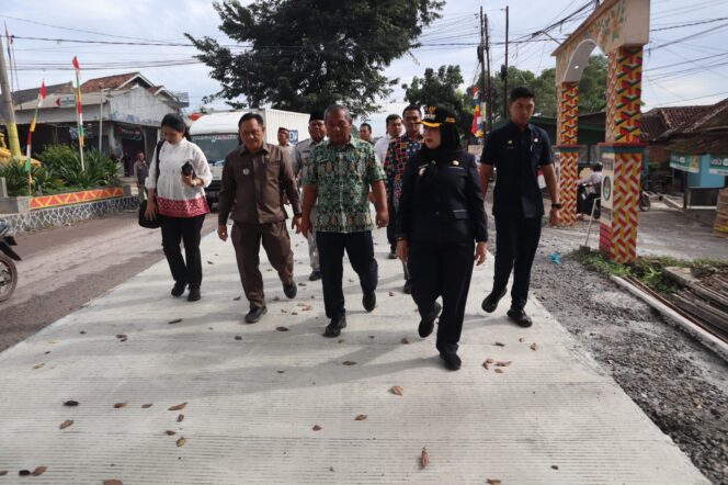 
					Walikota Bandar Lampung Pantau Proses Perbaikan Jalan Tirtayasa