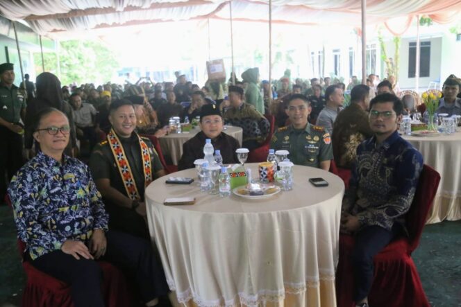 
					Irawan Topani Hadiri Pisah Sambut Dandim 0422/Lambar