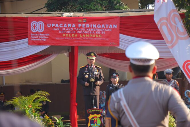 
					Wakapolda Lampung Pimpin Upacara HUT Kemerdekaan RI ke-80, Ajak Polri Berperan Aktif dalam Pembangunan Bangsa