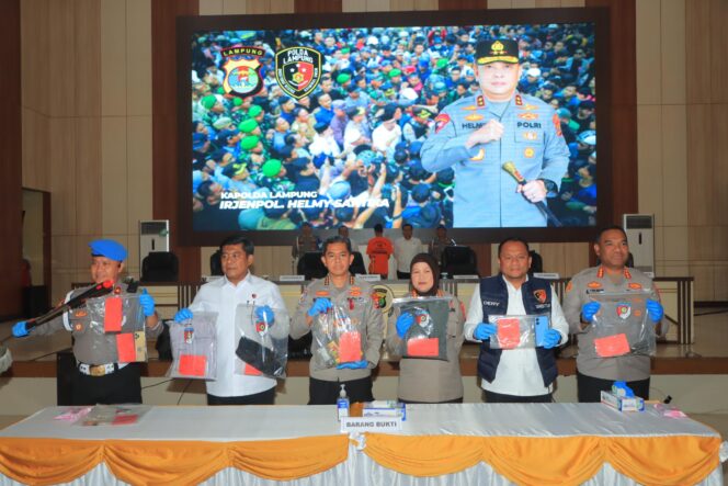 
					Polda Lampung Amankan 7 Perusuh, 1 ditetapkan Tersangka Kasus Bom Molotov Saat Demo