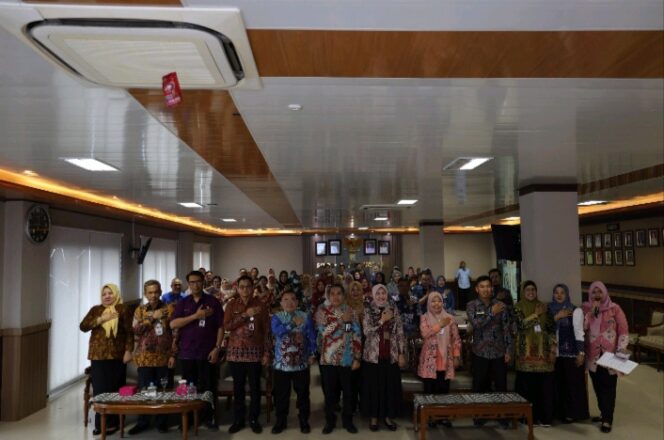 
					RSUD Dr. H. Abdul Moeloek Tingkatkan Kualitas Pelayanan Publik Melalui Penerapan Standar Layanan yang Profesional dan Akuntabel