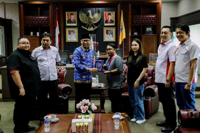 
					Gubernur Lampung Dukung Penuh Atlet e-Sports Asal Lampung Untuk Menginspirasi Generasi Muda dan Konsisten Mengharumkan Nama Indonesia