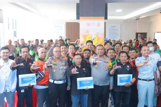 
					Satlantas Polresta Bandar Lampung Gelar Safety Campaign dan Safety Riding, Tingkatkan Kesadaran Berkendara Aman