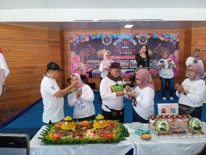 
					Jalin Kebersamaan “Fun Healthy and Harmonis”, Komunitas Jalur Dua Way Halim, Rayakan HUT ke- 11 tahun