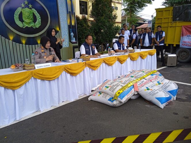 
					Ditreskrimsus Polda Lampung Ungkapan Kasus Penyalahgunaan RDKK Pupuk Subsidi