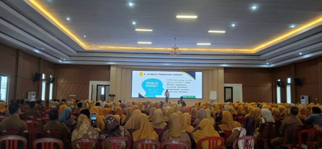 
					PMII Gelar Seminar Nasional Inspiratif Guru-guru Lampung Utara