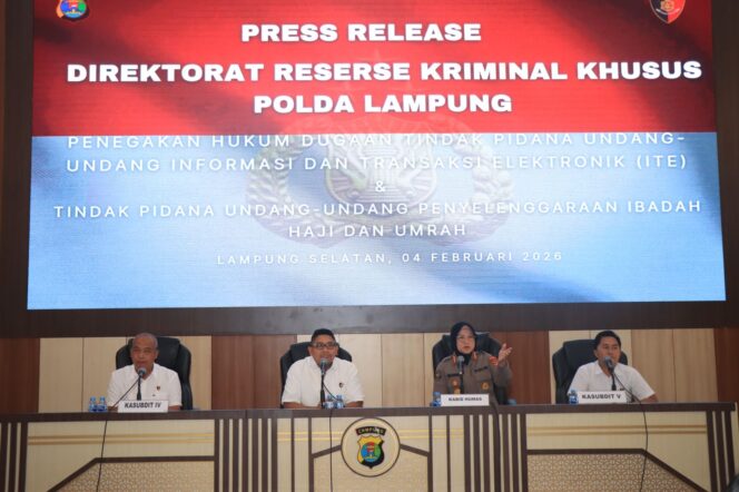 
					Ditreskrimsus Polda Lampung Ungkap Penipuan Umrah Ilegal, 10 Jemaah Jadi Korban