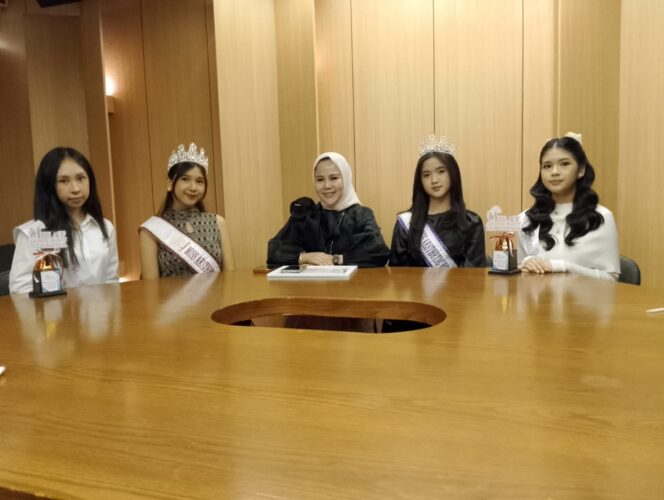 
					Sebanyak 14 Finalis Miss Aesthetic Beauty Lampung 2026 Mengikuti Penyematan Selempang