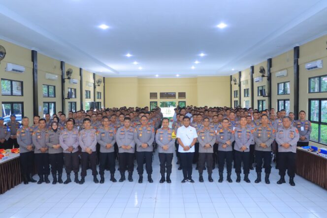 
					Wakapolda Lampung Tegaskan Pilar Manajemen dan Integritas dalam Pembekalan Peserta Didik SPN