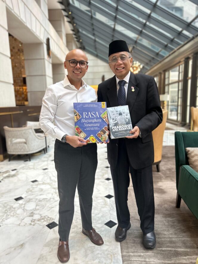 
					Buku Rasa Bhayangkara Nusantara Hadir di Amerika Serikat Sebagai Inst Yang Rumen Diplomasi Kultural Presiden Prabowo