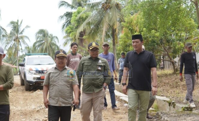 
					Dedi Irawan Tinjau Perbaikan Jalan Lintas Way Haru Menuju Empat Pekon Terisolir
