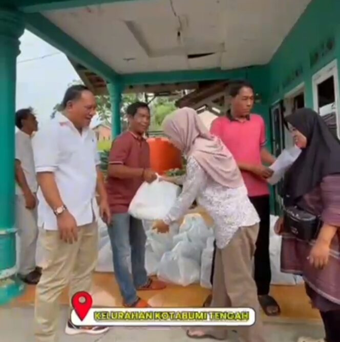 
					Manfaatkan Ramadan 1447 H, Aprozi Alam Hadir Serap Aspirasi Warga