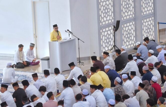 
					Idulfitri 1447 H di Lampung Berlangsung Aman dan Khidmat, Gubernur Tekankan Semangat Kebersamaan