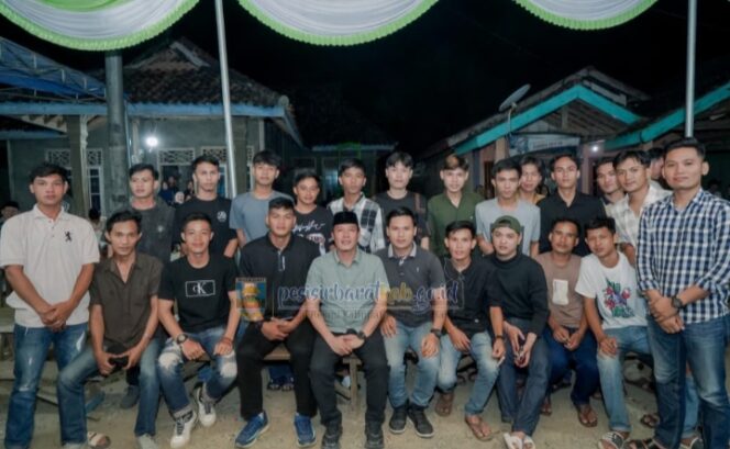 
					Bupati Pesisir Barat Hadiri Halal Bihalal di Pekon Kota Batu, Kecamatan Ngaras‎