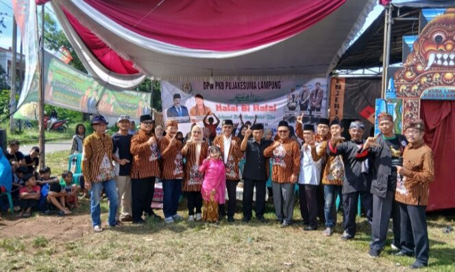 
					Dimeriahkan Kuda Kepang Turonggo, Halal Bihalal Pujakesuma Berlangsung Meriah