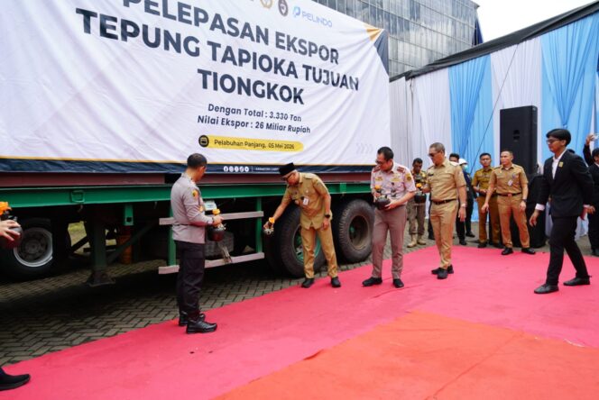 
					Pelabuhan Regional 2 Panjang Dukung Pertumbuhan Ekspor Perdana Tepung Tapioka ke Tiongkok