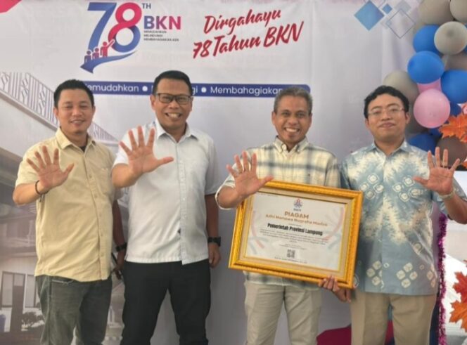 
					Raih Penghargaan Adhi Manawa Nugraha Madya dari BKN, Pemprov Lampung Sinergi Pelaksanaan 12 Kebijakan Pro-Karier ASN