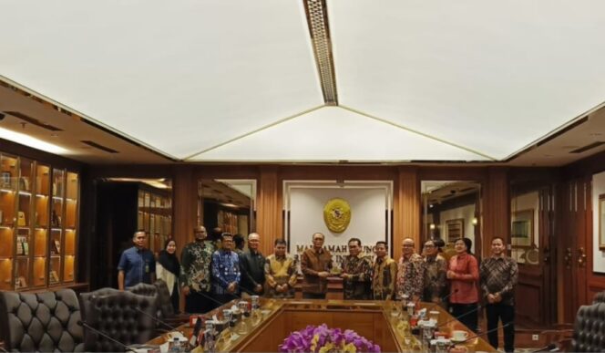 
					Kurangi Sengketa Sidang, SMSI Ajak Masyarakat Pilih Damai