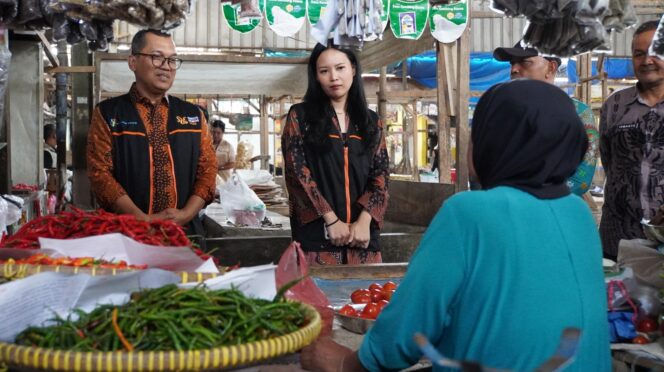 
					Tinjau Pasar Gading Rejo, DPD RI dan BPS Lampung Akurasi Data SE 2026