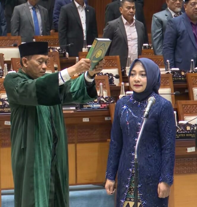 
					Nessy Kalviya Resmi Dilantik, Siap Mendengar dan Memperjuangkan Aspirasi Lampung II