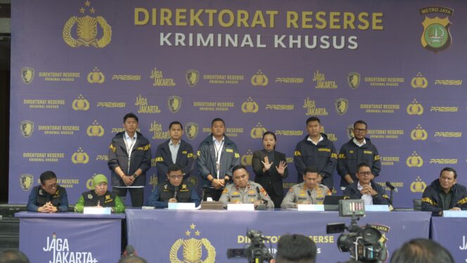 
					Bongkar Jaringan Materai Ilegal, DJP dan Polda Metro Jaya Cegah Kerugian Negara Rp 1 Triliun