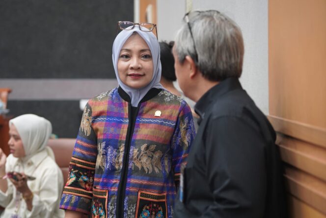 
					Nessy Apresiasi Perjuangan Relawan Padamkan Karhutla Way Kambas, Pengawasan Harus Berlanjut