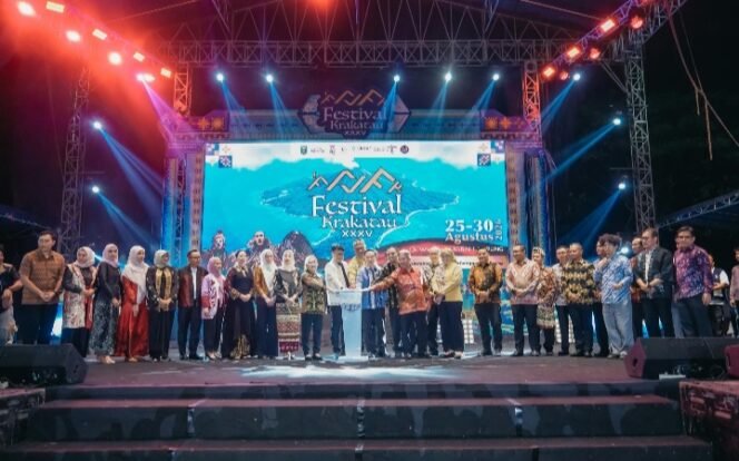 
					Festival Krakatau XXXV: Dorong Pariwisata Beri Dampak Ekonomi bagi Masyarakat