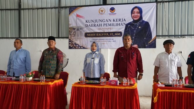 
					Nessy Kalviya Tekankan Peran Tokoh Adat dalam Menyerap Aspirasi Warga Selagai Lingga