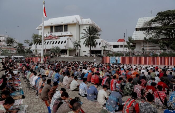 
					Hujan Perdana Setelah Kemarau, Bandar Lampung Diselimuti Kesejukan